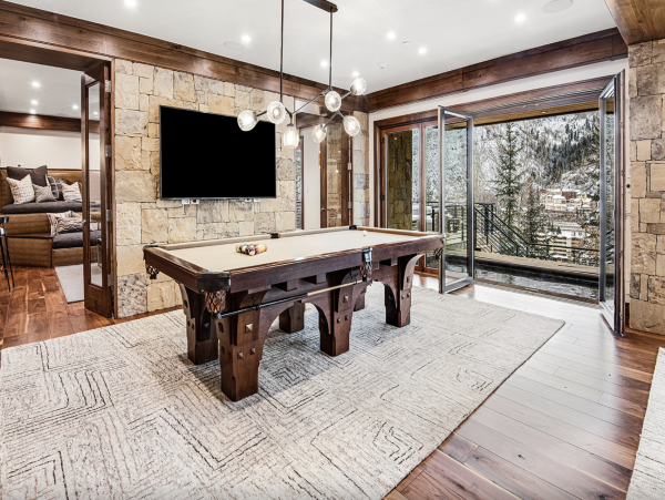 Ski In Ski Out Vail 8 Bedroom Luxury Vacation Home Sleeps 18